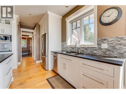 Photo 16 of 6054 Lynx Drive, North BX, Vernon