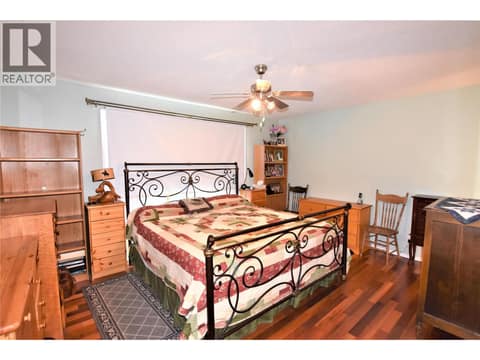 Primary bedroom at 536 Loon Avenue, Okanagan North, Vernon