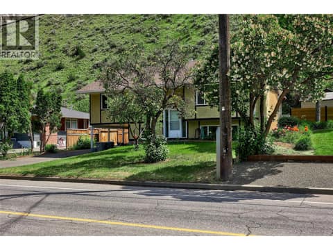 Photo 2 of 2103 Valleyview Drive, Valleyview, Kamloops