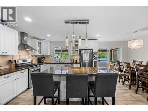 Photo 6 of 2103 Valleyview Drive, Valleyview, Kamloops