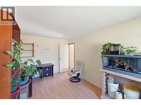 Photo 33 of 4616 37th Street, Osoyoos Rural