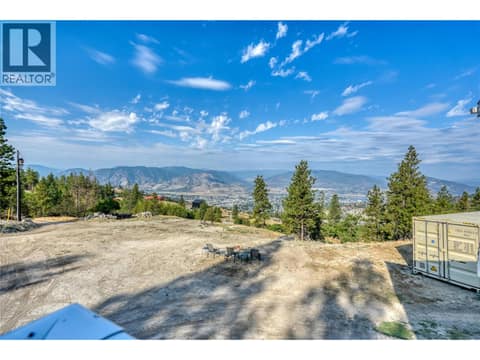 Photo 1 of 2063 Carmi Road, Columbia/Duncan, Penticton