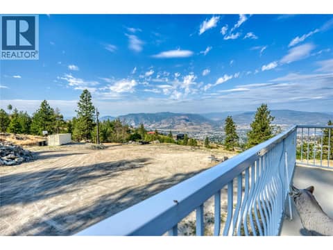 Photo 13 of 2063 Carmi Road, Columbia/Duncan, Penticton
