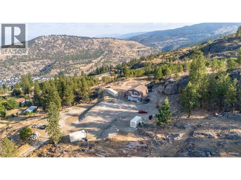 Photo 3 of 2063 Carmi Road, Columbia/Duncan, Penticton