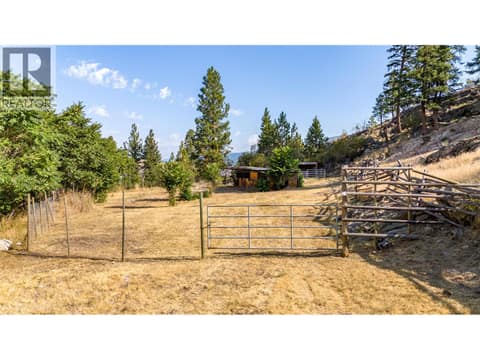 Photo 7 of 2063 Carmi Road, Columbia/Duncan, Penticton