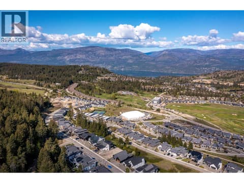 Photo 10 of 161 Diamond Way, Predator Ridge, Vernon