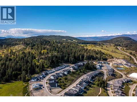 Photo 15 of 161 Diamond Way, Predator Ridge, Vernon