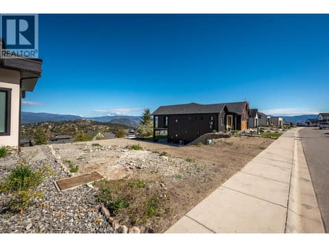 Photo 3 of 161 Diamond Way, Predator Ridge, Vernon