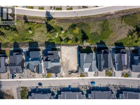 Photo 7 of 161 Diamond Way, Predator Ridge, Vernon