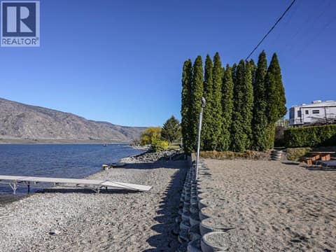 Beach volleyball court, boat dock access at 14807 89th Street, Osoyoos Rural