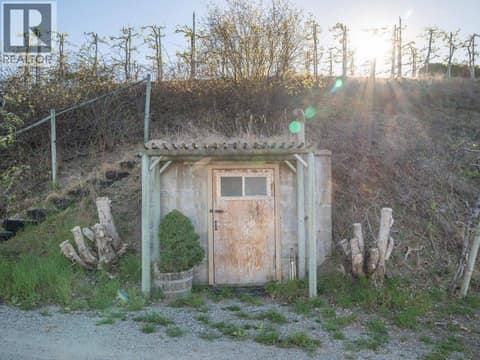 Root cellar at 14807 89th Street, Osoyoos Rural