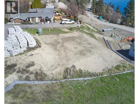 Photo 3 of 8841 Adventure Bay Road, Adventure Bay, Vernon