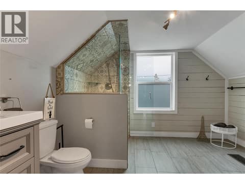 Photo 17 of 1505 32 Avenue, East Hill, Vernon