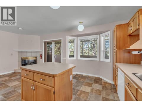 Photo 10 of 1634 Carmi Avenue Unit# 139, Columbia/Duncan, Penticton