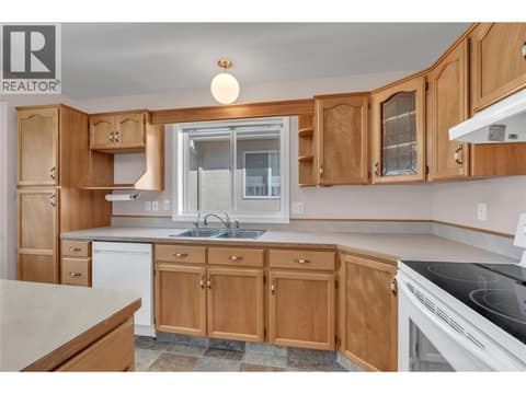 Photo 11 of 1634 Carmi Avenue Unit# 139, Columbia/Duncan, Penticton