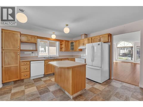 Photo 7 of 1634 Carmi Avenue Unit# 139, Columbia/Duncan, Penticton