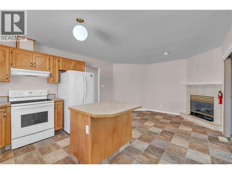 Photo 9 of 1634 Carmi Avenue Unit# 139, Columbia/Duncan, Penticton