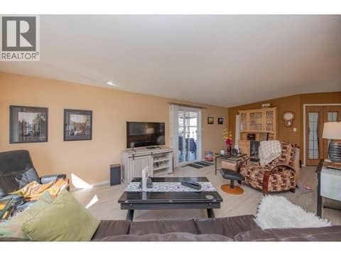 Photo 15 of 9510 97 Highway Unit# 27, Swan Lake West, Vernon