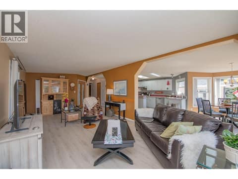 Photo 17 of 9510 97 Highway Unit# 27, Swan Lake West, Vernon