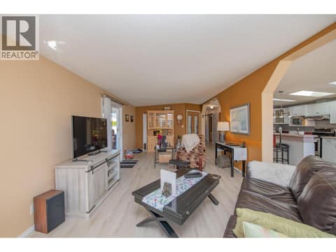Photo 18 of 9510 97 Highway Unit# 27, Swan Lake West, Vernon