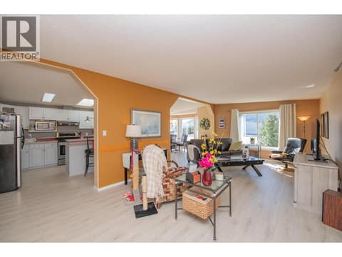 Photo 20 of 9510 97 Highway Unit# 27, Swan Lake West, Vernon