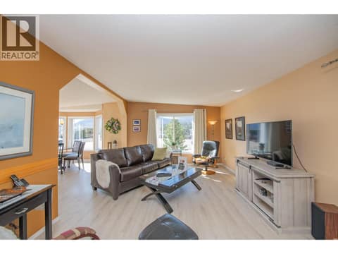 Photo 21 of 9510 97 Highway Unit# 27, Swan Lake West, Vernon