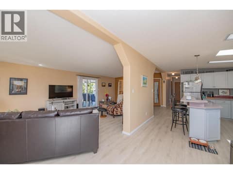 Photo 24 of 9510 97 Highway Unit# 27, Swan Lake West, Vernon