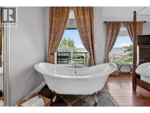Photo 13 of 102 Spruce Place, Wiltse/Valleyview, Penticton