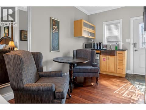 Photo 17 of 102 Spruce Place, Wiltse/Valleyview, Penticton