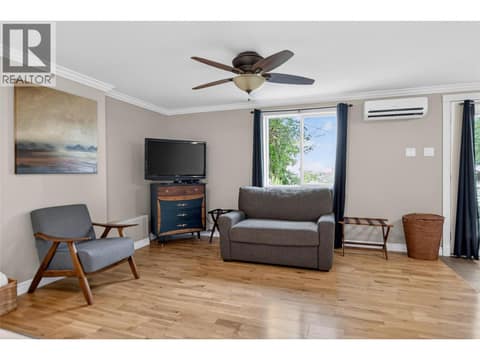 Photo 21 of 102 Spruce Place, Wiltse/Valleyview, Penticton