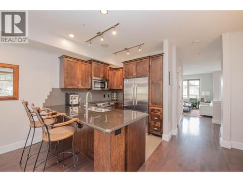 Photo 10 of 333 Longspoon Drive Unit# 30, Predator Ridge, Vernon