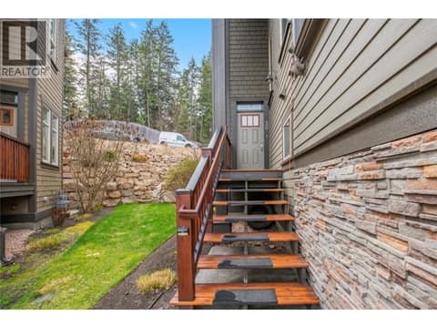 Photo 48 of 333 Longspoon Drive Unit# 30, Predator Ridge, Vernon