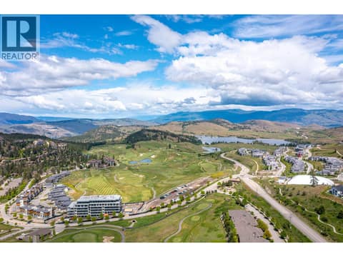 Photo 30 of 101 Village Centre Court Unit# 334, Predator Ridge, Vernon