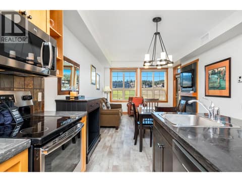 Photo 4 of 101 Village Centre Court Unit# 334, Predator Ridge, Vernon