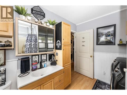 Photo 16 of 1915 33 Street, Mission Hill, Vernon