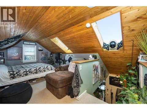 Photo 18 of 1915 33 Street, Mission Hill, Vernon