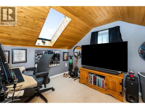 Photo 21 of 1915 33 Street, Mission Hill, Vernon