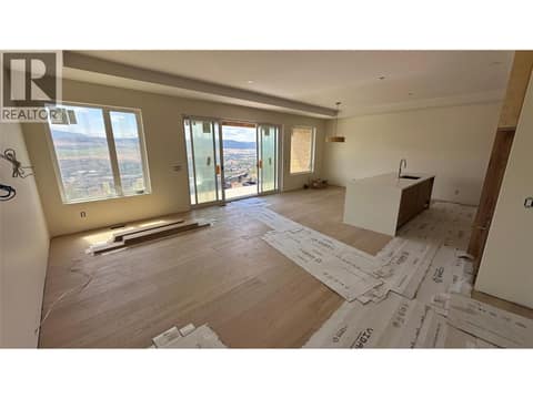 Photo 9 of 4303 Painted Turtle Drive, Bella Vista, Vernon