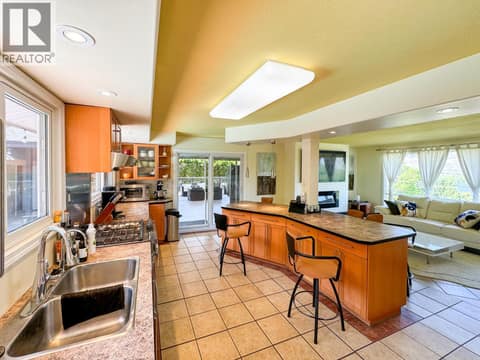 Photo 8 of 4609 41st Street, Osoyoos Rural
