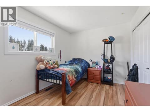 Photo 15 of 3283 McMahon Road, Glenrosa, West Kelowna
