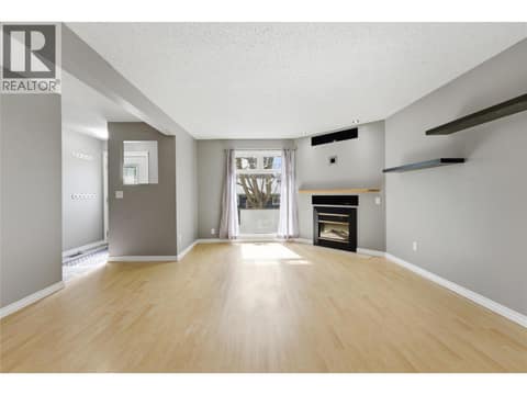 Photo 4 of 2100 43 Avenue Unit# 205, Harwood, Vernon