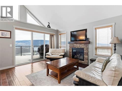 Photo 7 of 6953 Terazona Drive, Fintry, Kelowna