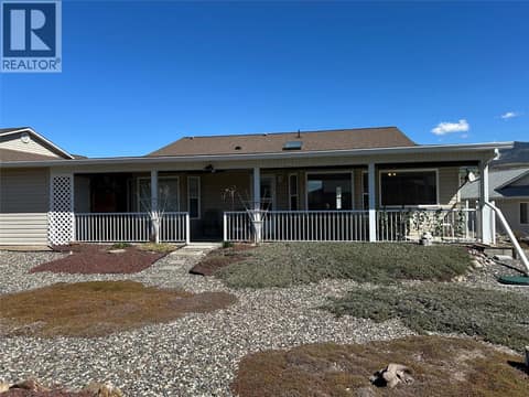 Photo 2 of 851 8 Avenue, Swan Lake West, Vernon