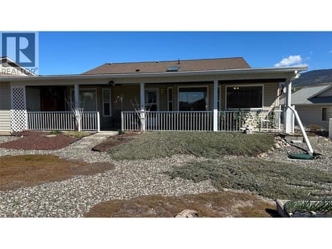 Photo 5 of 851 8 Avenue, Swan Lake West, Vernon