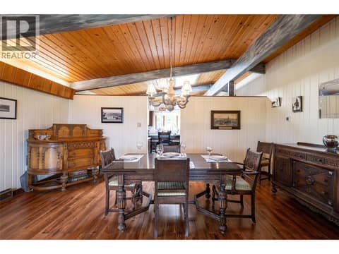 Photo 37 of 701 Robin Road, South BX, Vernon