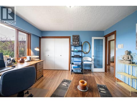 Photo 51 of 701 Robin Road, South BX, Vernon