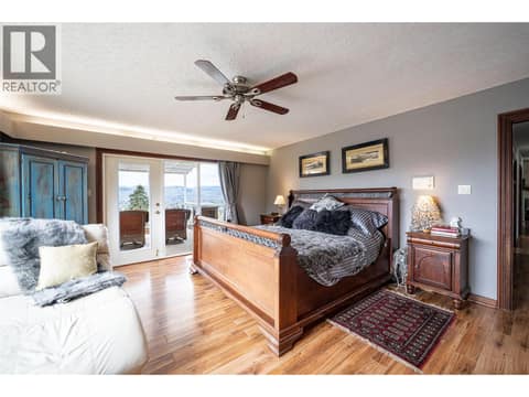 Photo 53 of 701 Robin Road, South BX, Vernon