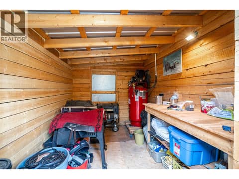 Photo 90 of 701 Robin Road, South BX, Vernon