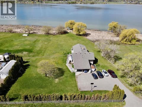 Photo 8 of 7792 Lochdale Road, Swan Lake West, Vernon