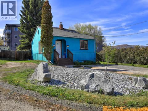 Photo 3 of 1802 31 Street, Mission Hill, Vernon